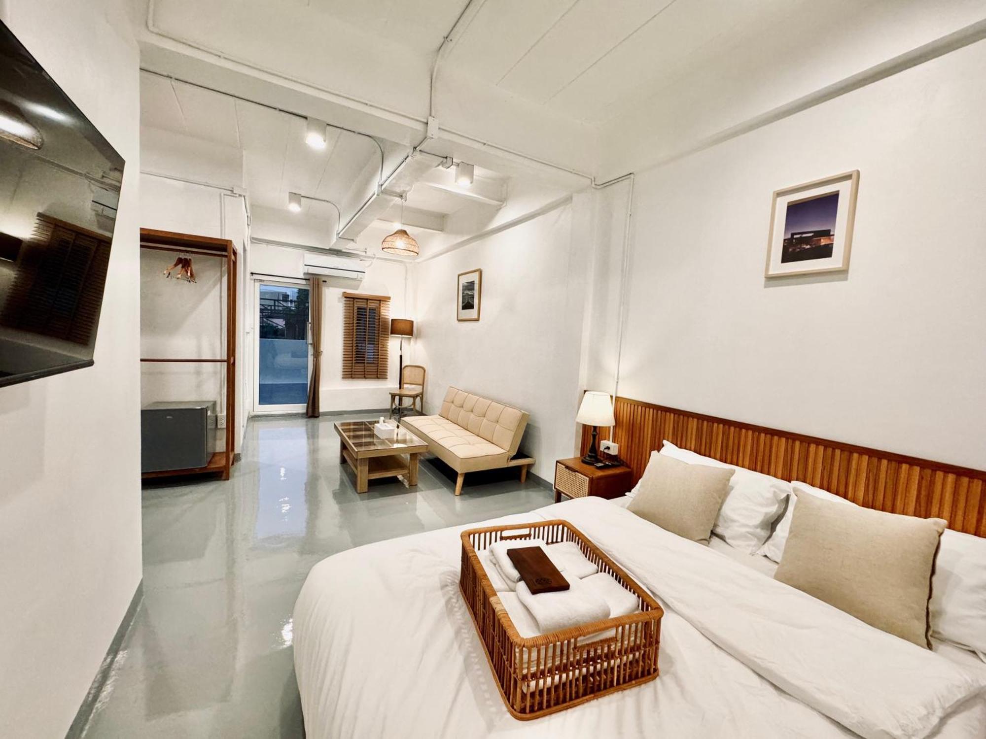 Momento Hotel And Cafe Khon Kaen Exterior foto